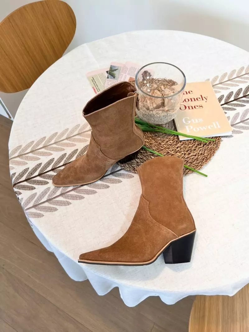 Onandon - Korean Women Fashion - #momslook - 221 Boots - 12