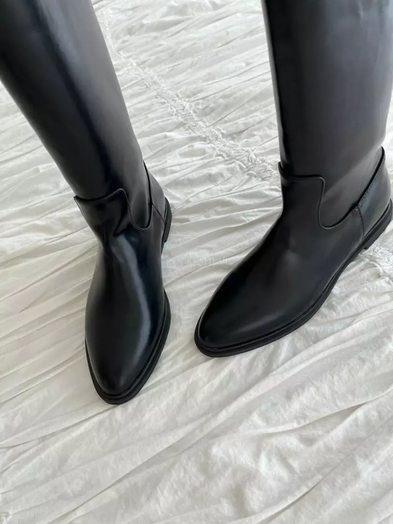 Onandon - Korean Women Fashion - #momslook - 93009 Boots - 8