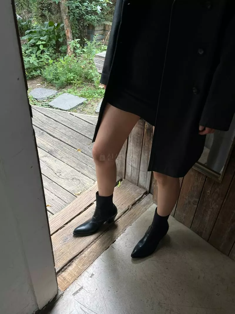 Onandon - Korean Women Fashion - #momslook - 93006 Boots