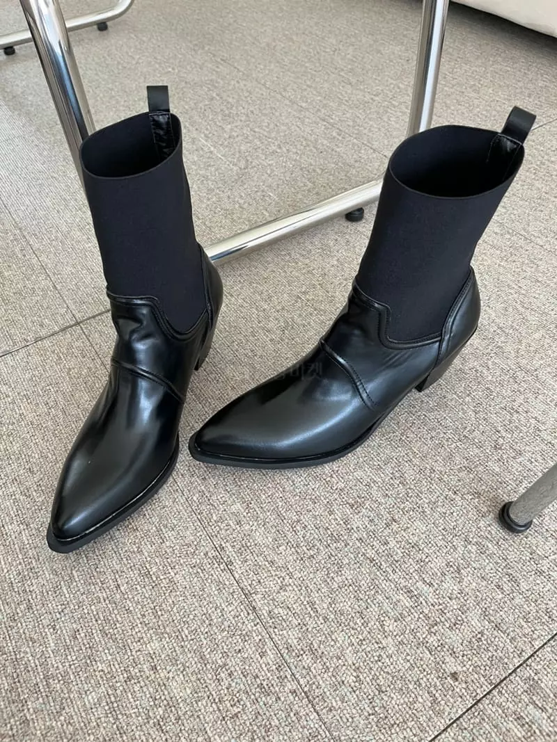 Onandon - Korean Women Fashion - #momslook - 93006 Boots - 9