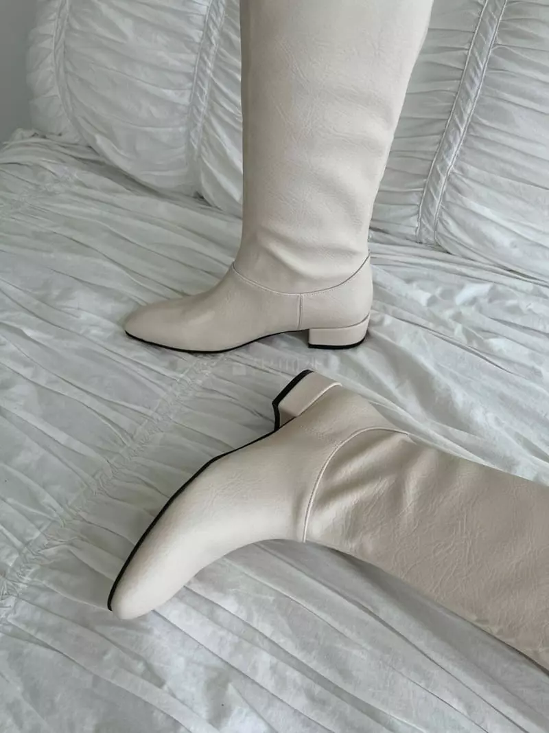 Onandon - Korean Women Fashion - #vintagekidsstyle - 508 Boots - 10