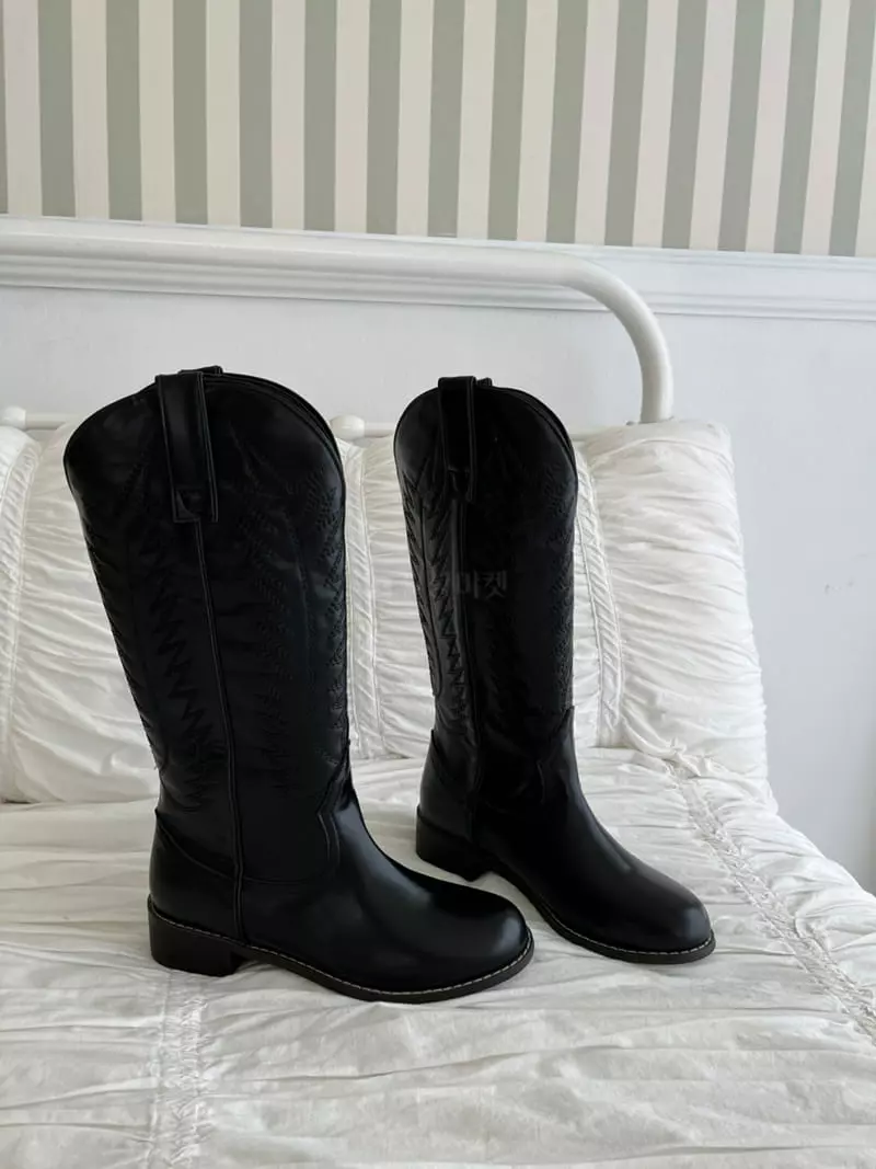 Onandon - Korean Women Fashion - #momslook - 83001 Boots - 4