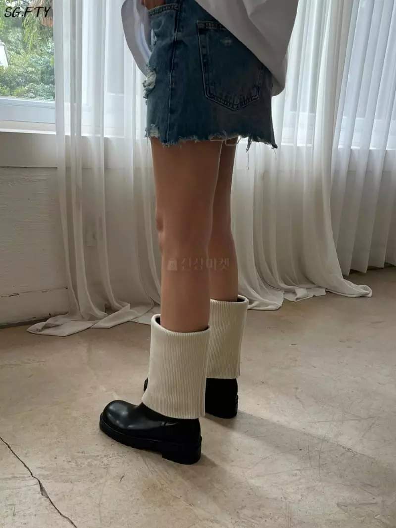 Onandon - Korean Women Fashion - #momslook - 93002 Boots - 4