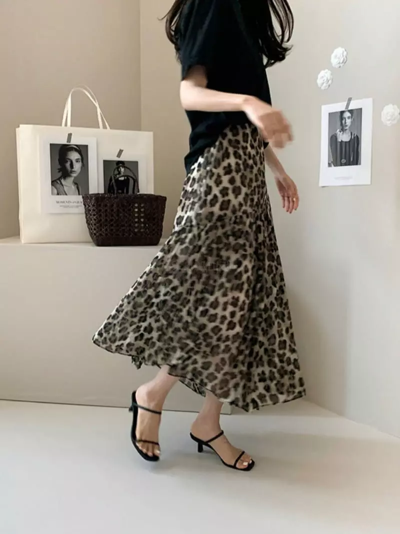 Oneway - Korean Women Fashion - #momslook - Leopard Skirt - 7