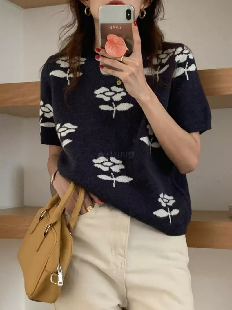 Oneway - Korean Women Fashion - #momslook - Flower Knit Tee - 7