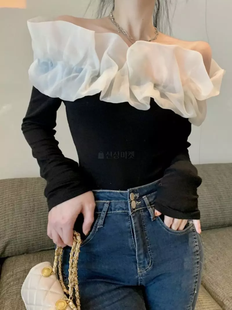 Oneway - Korean Women Fashion - #momslook - Prince Off Tee - 5