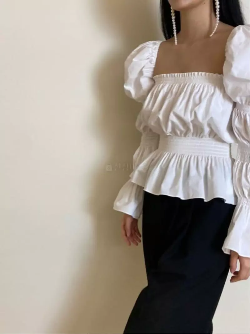 Oneway - Korean Women Fashion - #romanticstyle - Square Smog Blouse - 2