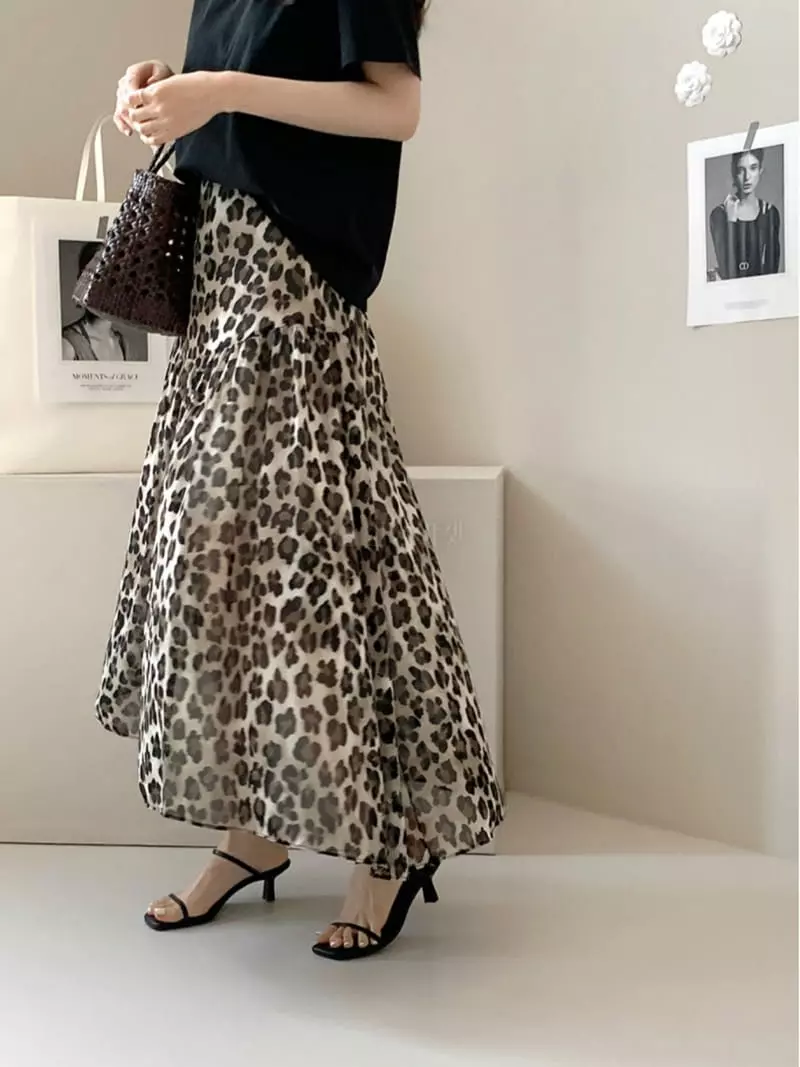 Oneway - Korean Women Fashion - #momslook - Leopard Skirt - 4