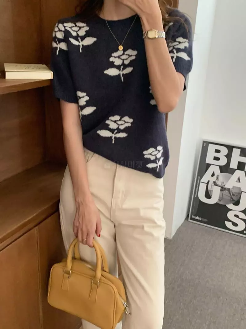 Oneway - Korean Women Fashion - #womensfashion - Flower Knit Tee - 6