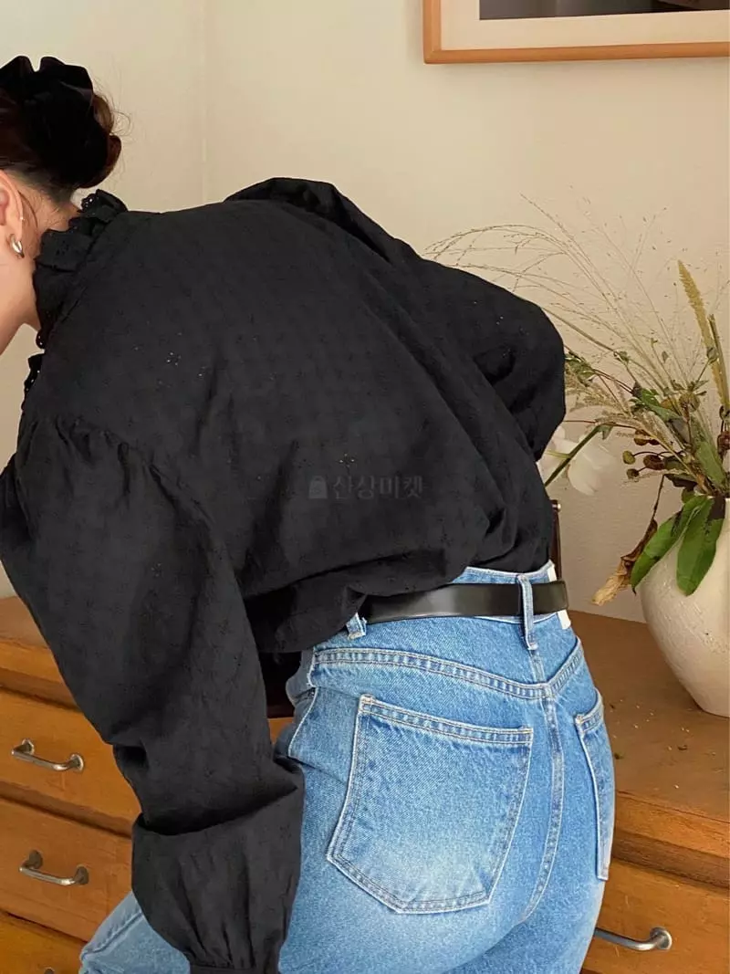 Ouppt - Korean Women Fashion - #momslook - Punching Blouse
