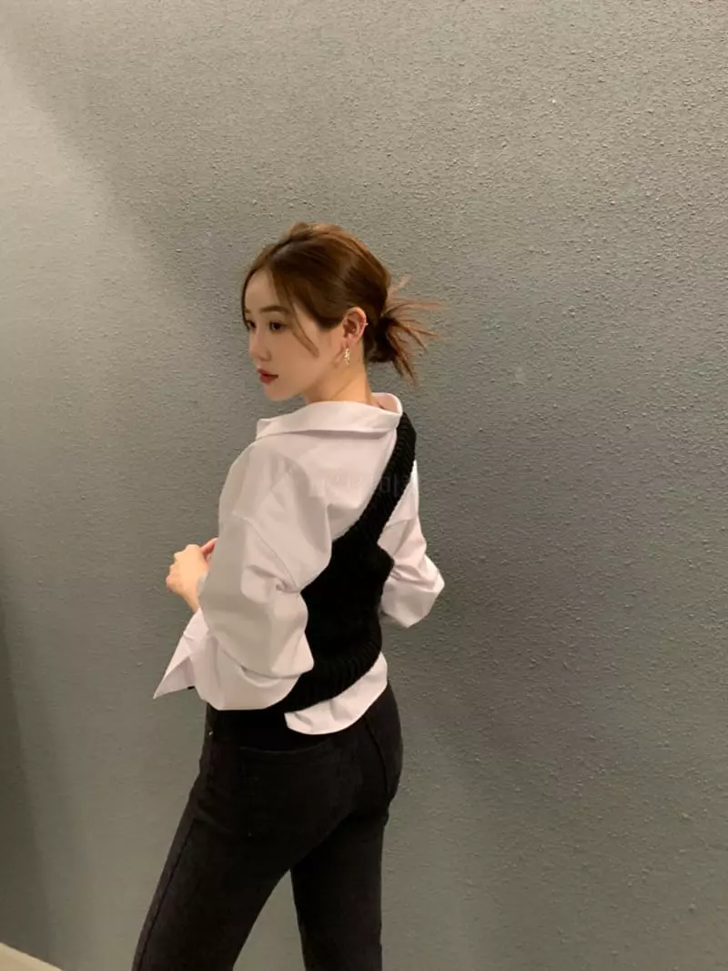 Ouppt - Korean Women Fashion - #thelittlethings - Crop Shirt - 10