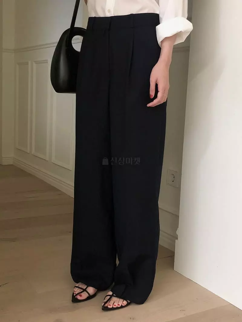 Overclassic - Korean Women Fashion - #momslook - Classic Mer Neck Pants - 5