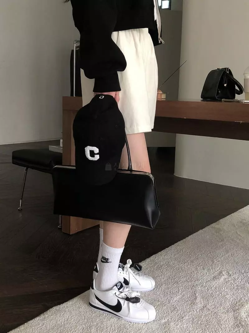 Overclassic - Korean Women Fashion - #momslook - Clem Cotton Pants - 2