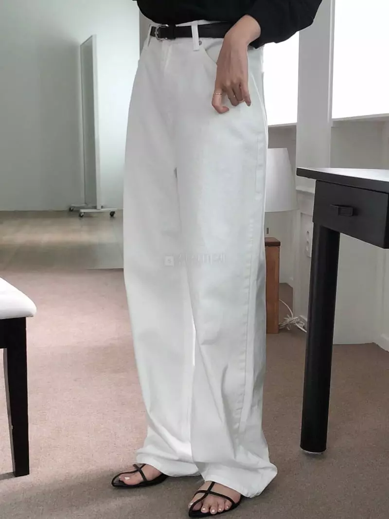 Overclassic - Korean Women Fashion - #momslook - Cotton Wide Jeans - 5