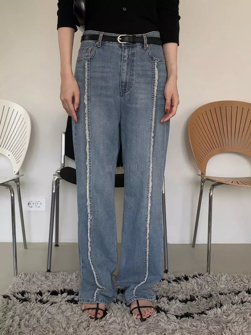 Overclassic - Korean Women Fashion - #momslook - Kale Jeans - 2