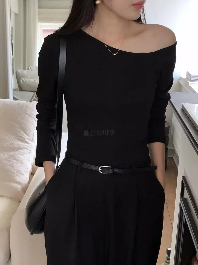 Overclassic - Korean Women Fashion - #momslook - Unbal Long Sleeves Tee - 7