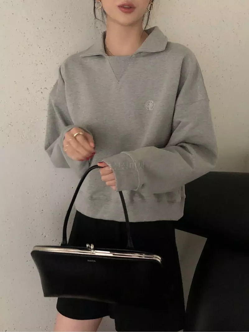 Overclassic - Korean Women Fashion - #momslook - Happy Collar Sweatshirt - 11