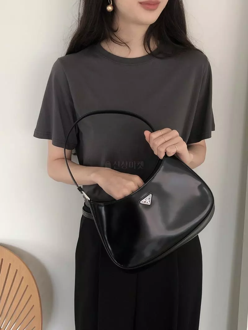 Overclassic - Korean Women Fashion - #momslook - Standard Tee - 3