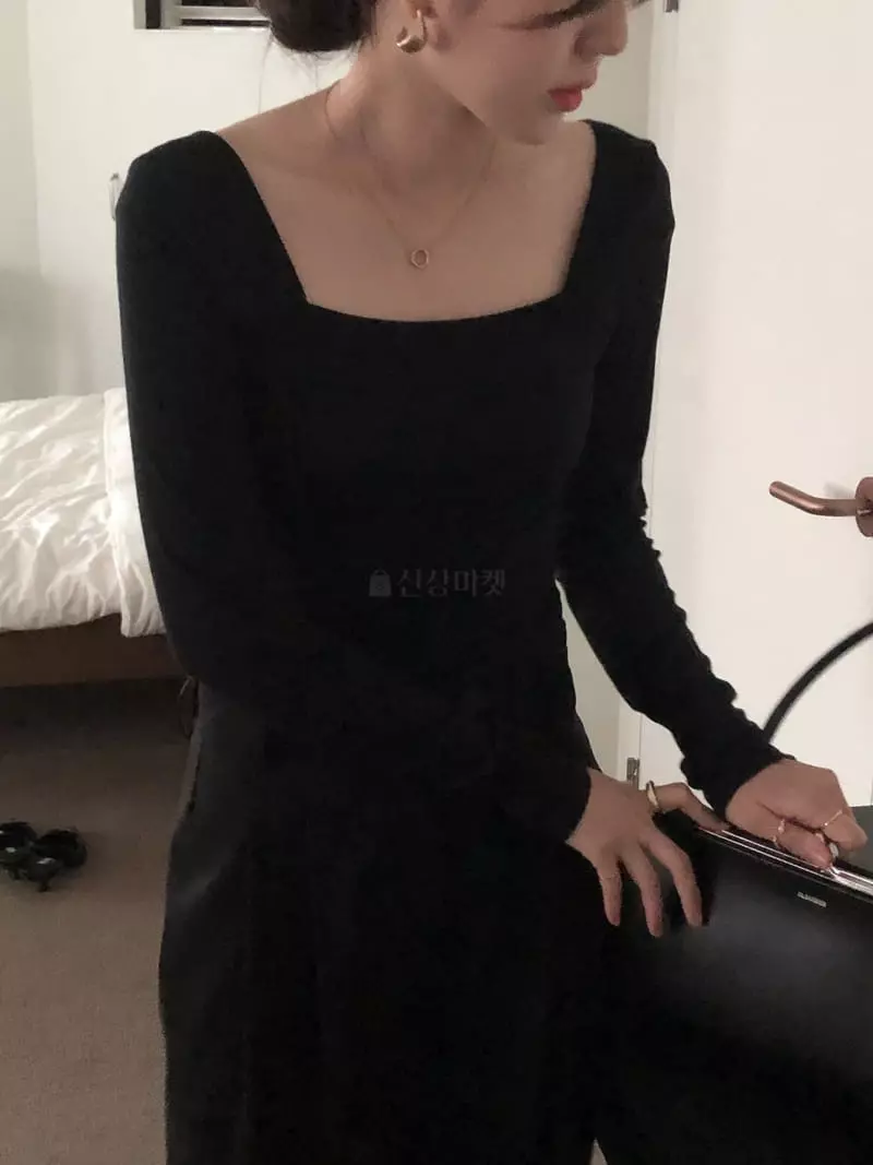 Overclassic - Korean Women Fashion - #momslook - Square Tee - 12