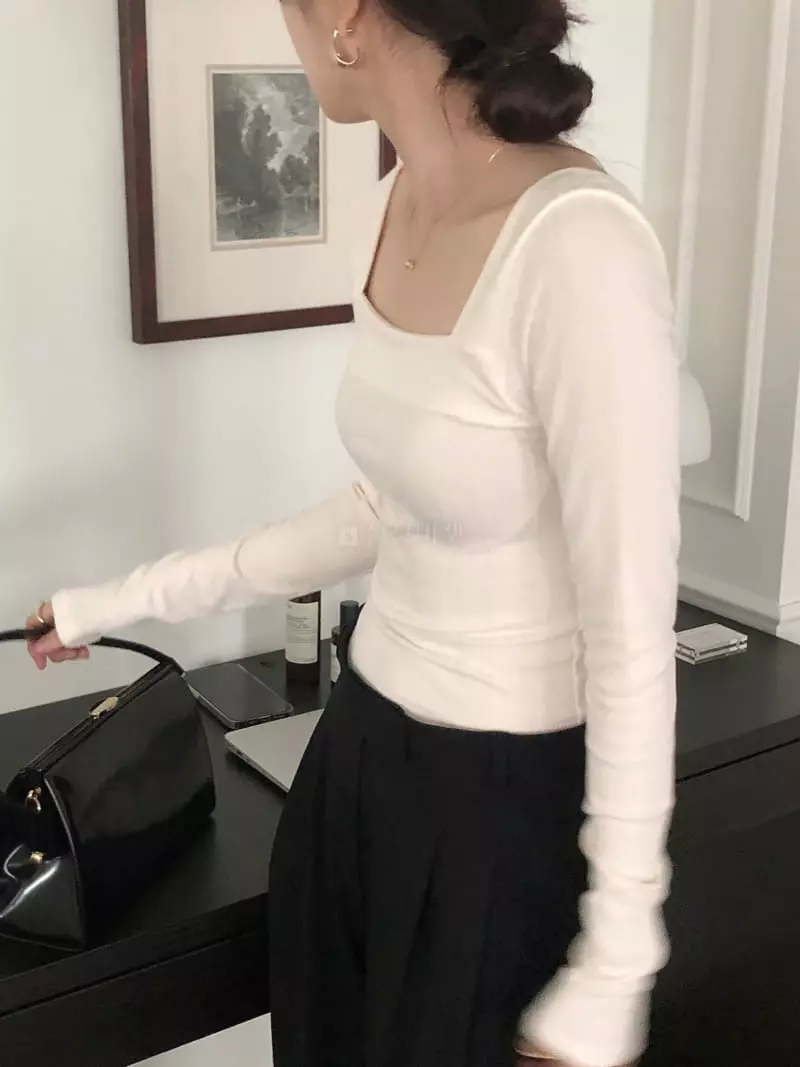 Overclassic - Korean Women Fashion - #momslook - Square Tee - 2