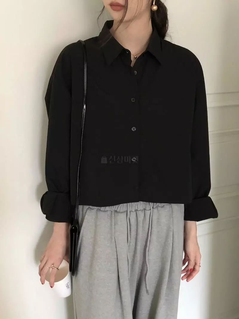 Overclassic - Korean Women Fashion - #momslook - Solid Crop Shirt - 9