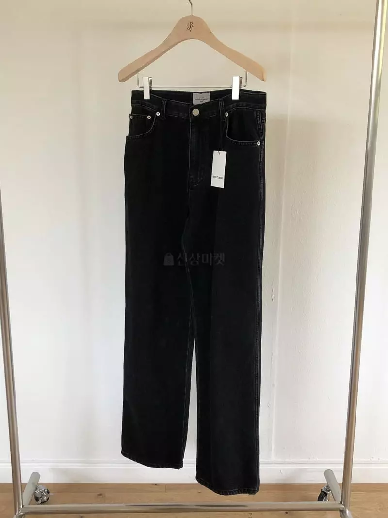 Overclassic - Korean Women Fashion - #momslook - Biv Black Jeans - 9