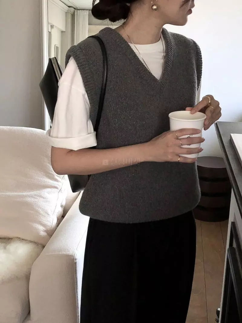 Overclassic - Korean Women Fashion - #womensfashion - Bro Vest - 4