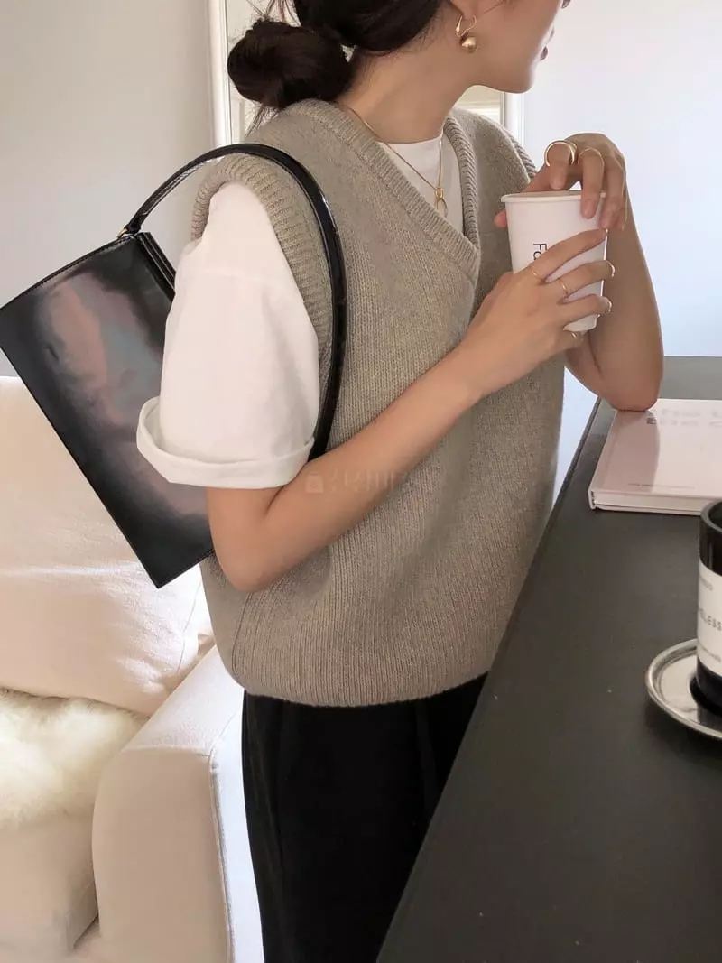 Overclassic - Korean Women Fashion - #momslook - Bro Vest - 6