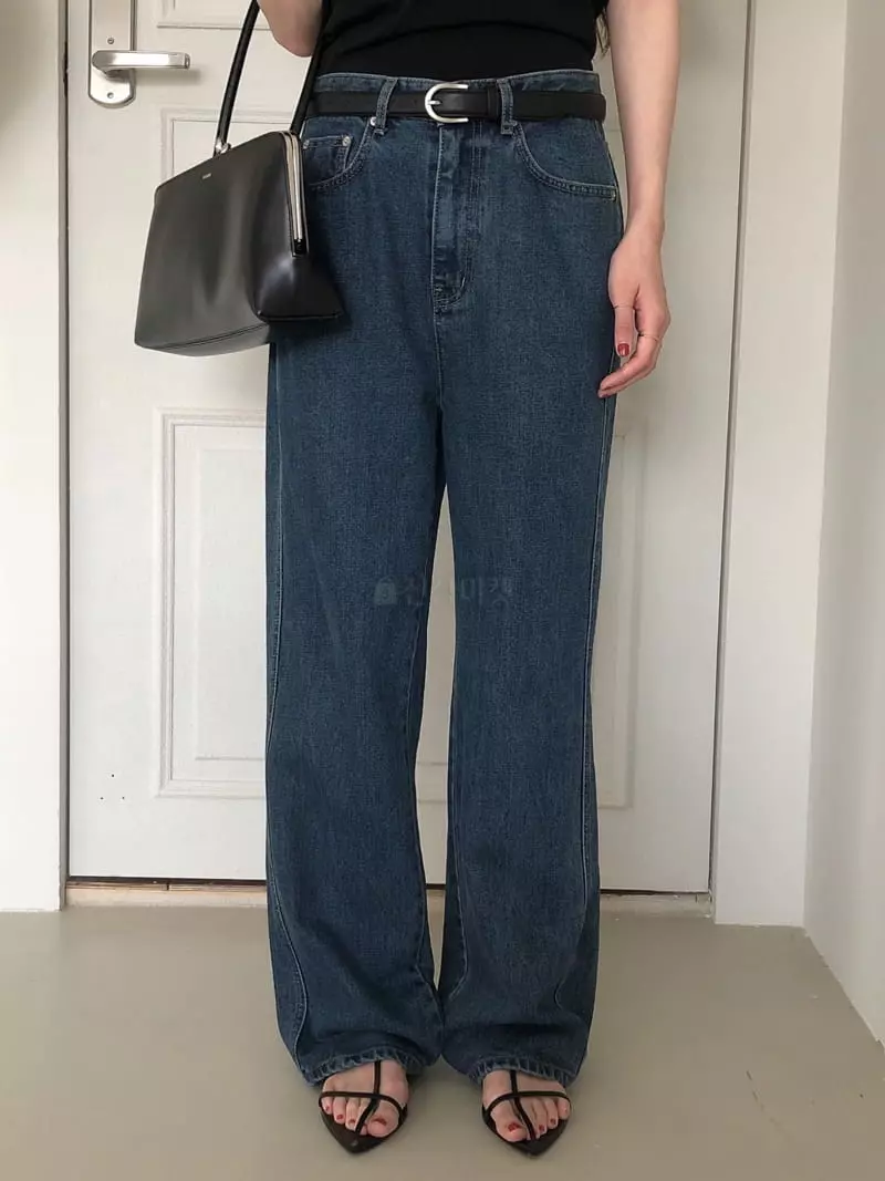 Overclassic - Korean Women Fashion - #momslook - Mare Jeans - 3