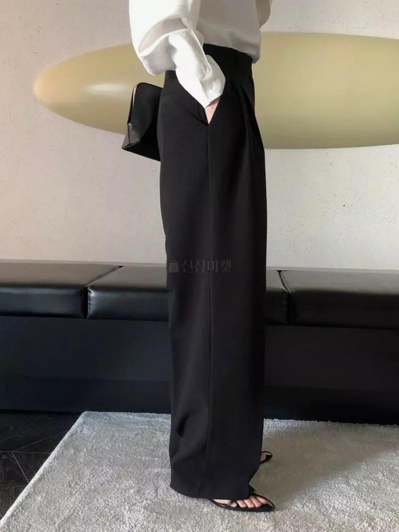 Overclassic - Korean Women Fashion - #momslook - Lic Stripes Pants - 12