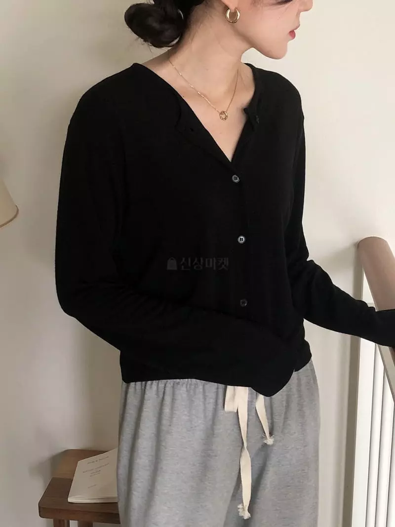 Overclassic - Korean Women Fashion - #momslook - Lowel Cardigan Tee - 5