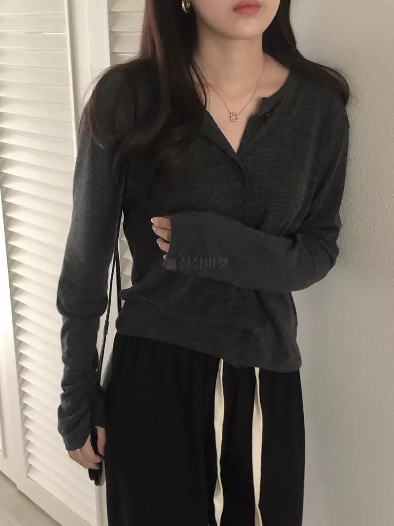 Overclassic - Korean Women Fashion - #momslook - Lowel Cardigan Tee - 9