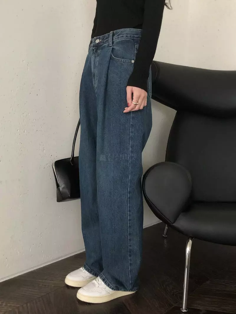 Overclassic - Korean Women Fashion - #momslook - French Pintuck Jeans - 10