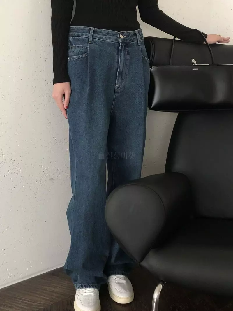 Overclassic - Korean Women Fashion - #momslook - French Pintuck Jeans - 12