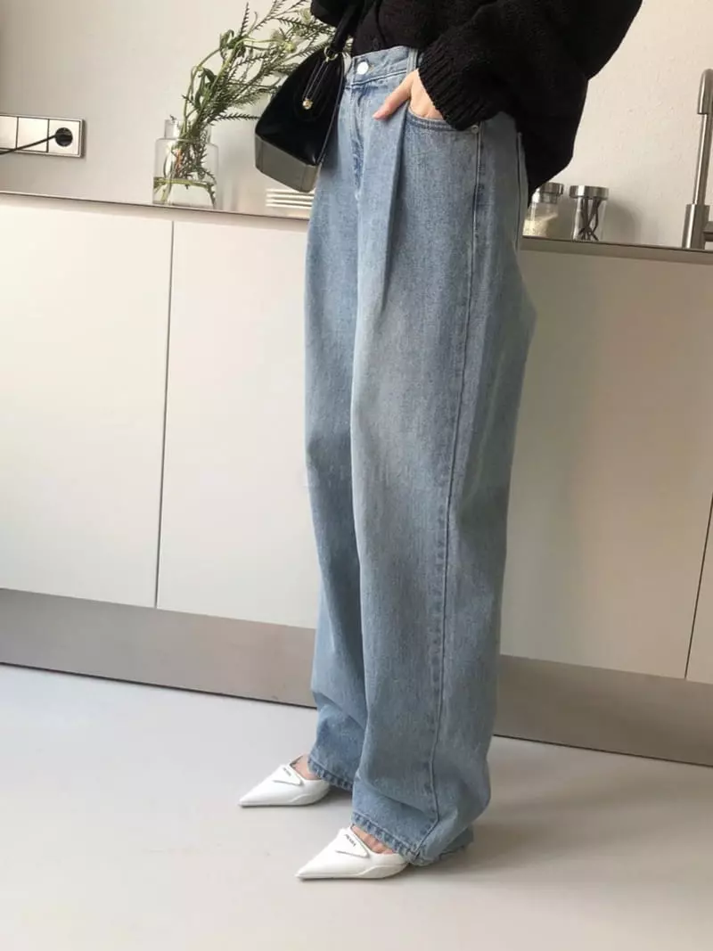 Overclassic - Korean Women Fashion - #momslook - French Pintuck Jeans - 8