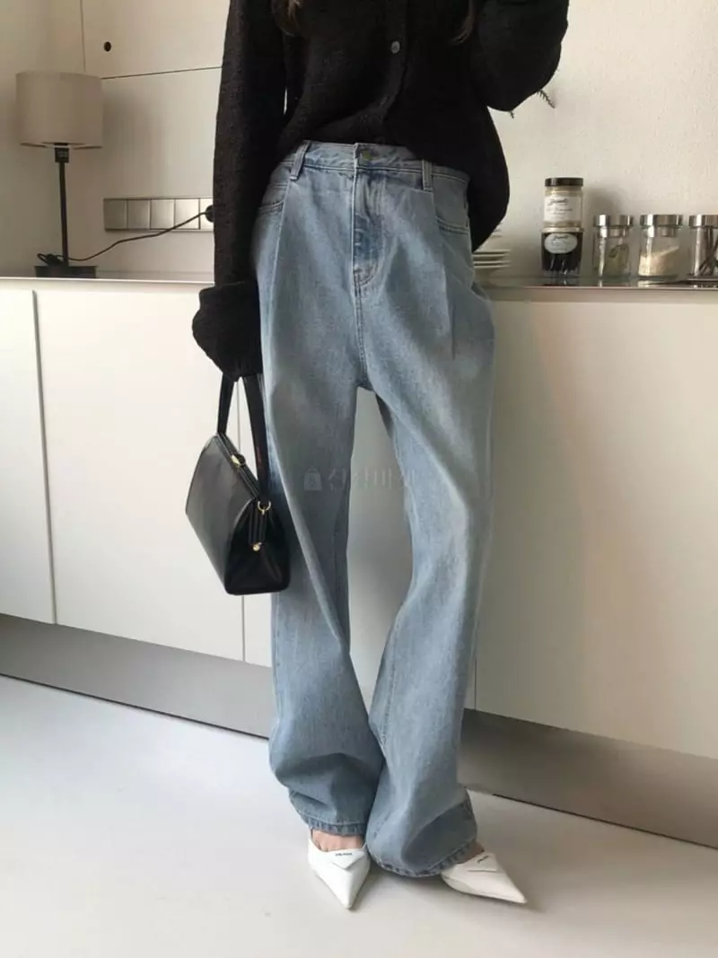 Overclassic - Korean Women Fashion - #restrostyle - French Pintuck Jeans - 3
