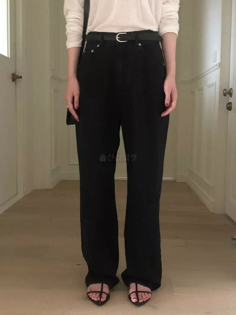 Overclassic - Korean Women Fashion - #romanticstyle - Siena Black Jeans - 10