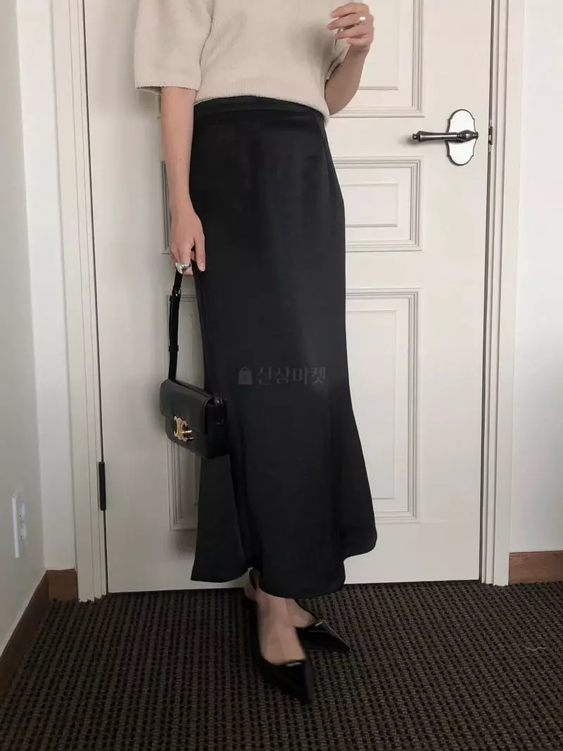 Overclassic - Korean Women Fashion - #thelittlethings - Heavy Satin Skirt - 9