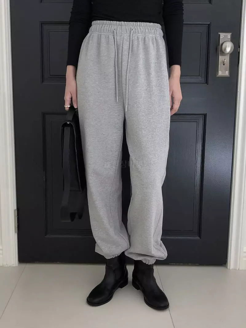 Overclassic - Korean Women Fashion - #vintagekidsstyle - Sweat Pants - 3