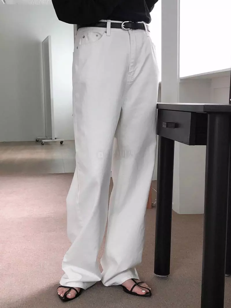 Overclassic - Korean Women Fashion - #momslook - Cotton Wide Jeans - 4