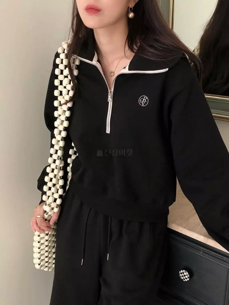 Overclassic - Korean Women Fashion - #womensfashion - Embrodiery Zip-up Sweatshirt - 12
