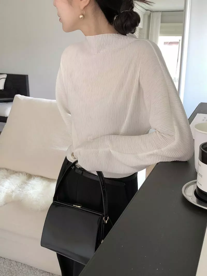 Overclassic - Korean Women Fashion - #womensfashion - Brin Pleats Tee - 9