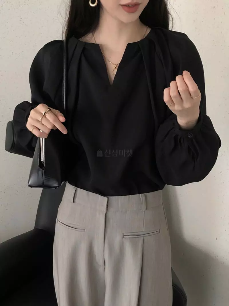 Overclassic - Korean Women Fashion - #womensfashion - Bowl Pintuck Blouse - 11