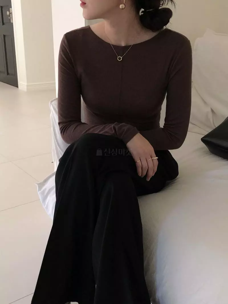 Overclassic - Korean Women Fashion - #womensfashion - Maren Tee - 3