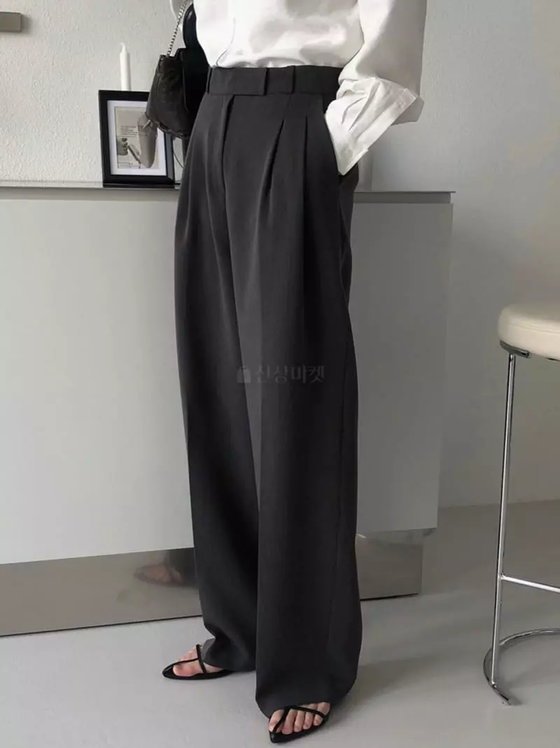 Overclassic - Korean Women Fashion - #womensfashion - Lic Stripes Pants - 11