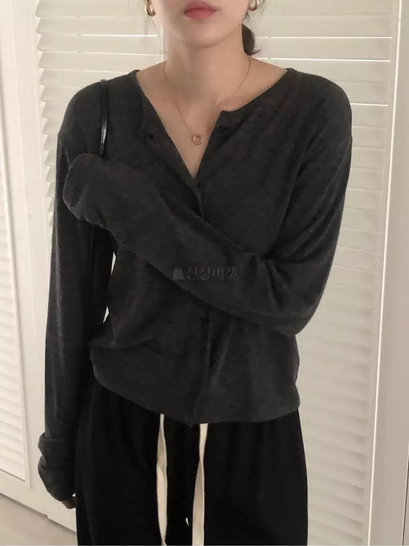 Overclassic - Korean Women Fashion - #womensfashion - Lowel Cardigan Tee - 8