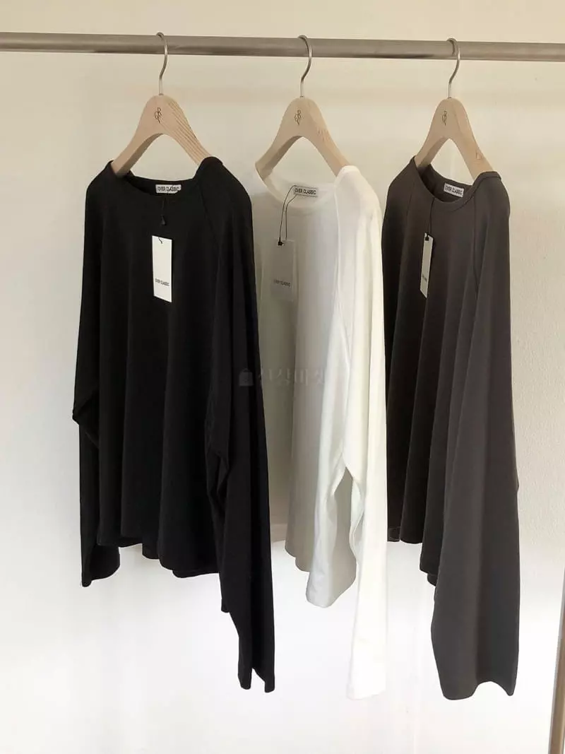 Overclassic - Korean Women Fashion - #momslook - Raglan Turtleneck Tee - 4