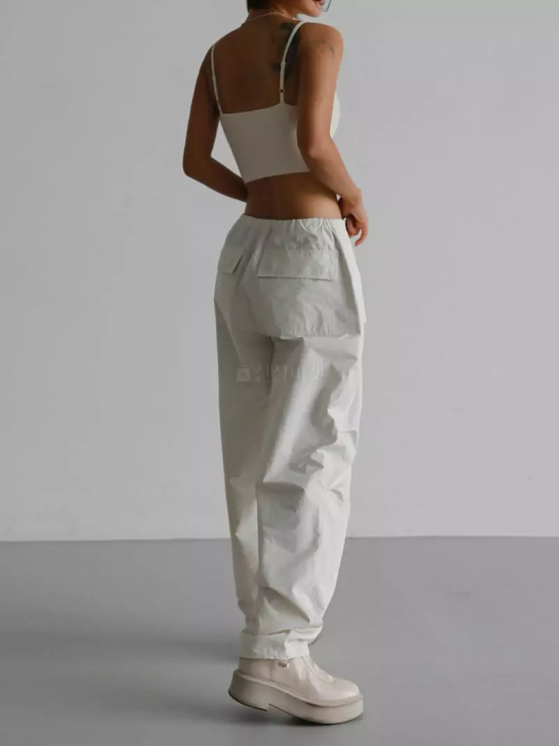 Paper Moon - Korean Women Fashion - #momslook - Drawing String Waist Pants - 2