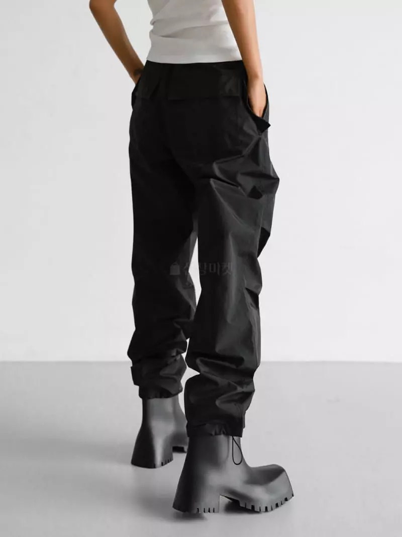 Paper Moon - Korean Women Fashion - #womensfashion - Drawing String Waist Pants - 4