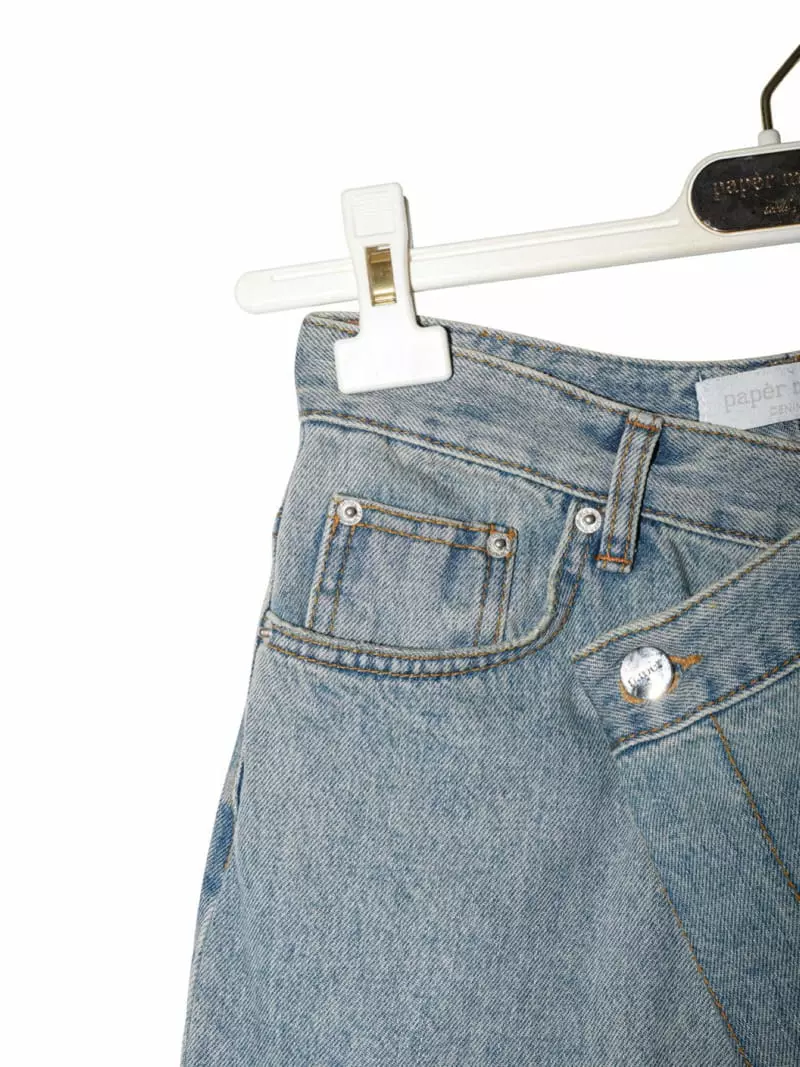 Paper Moon - Korean Women Fashion - #womensfashion - Wrap Detail Jeans - 4